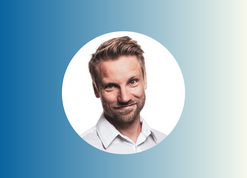 Bibelen for sjov med standup komiker Jakob Svendsen